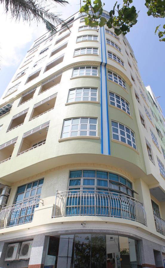 Surfview Raalhugandu Hotel Male Exterior photo